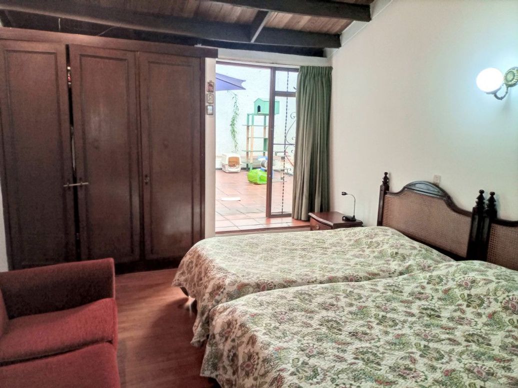 Casa de 5 alcobas en venta en Niza Norte, Bogotá, 295 m² · foto 12 de 20