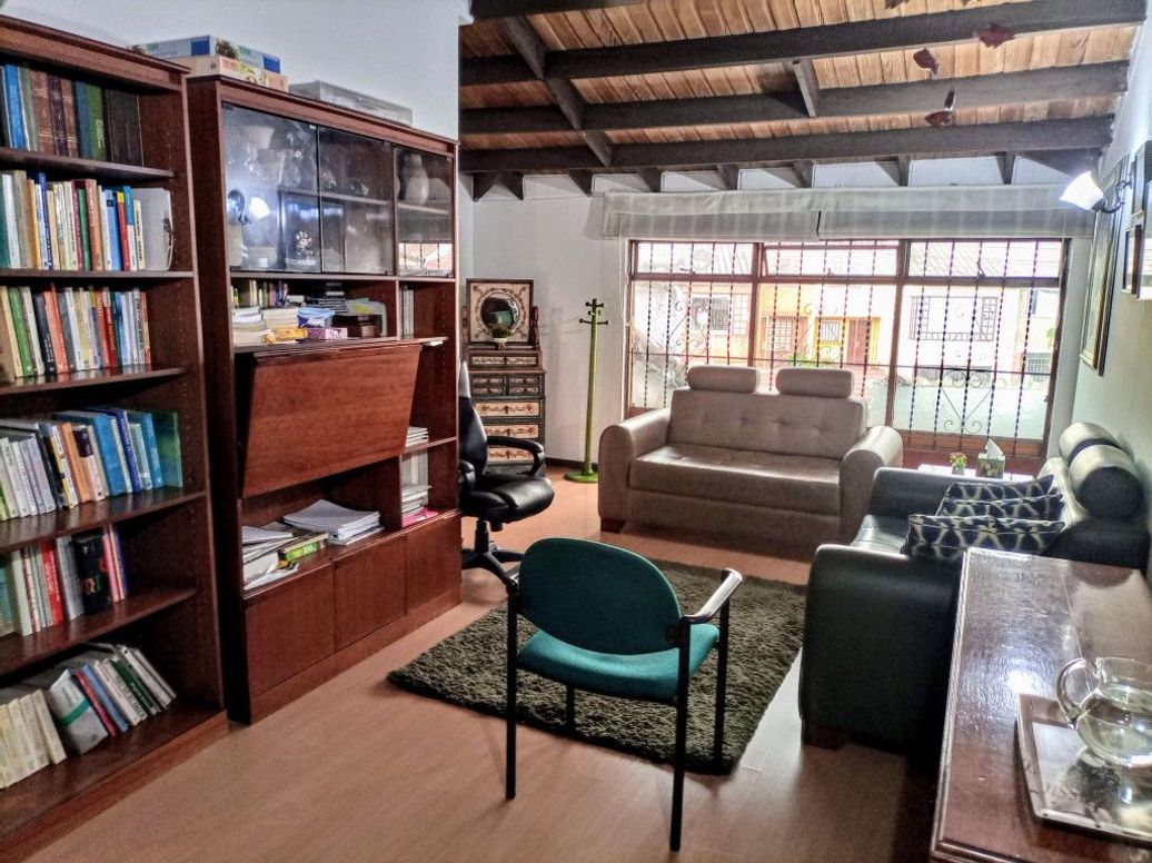Casa de 5 alcobas en venta en Niza Norte, Bogotá, 295 m² · foto 16 de 20