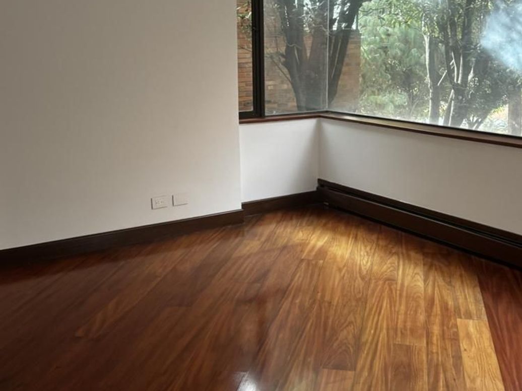 Apartamento de 3 alcobas en venta en Suba Naranjos, Bogotá, 330 m² · foto 4 de 20