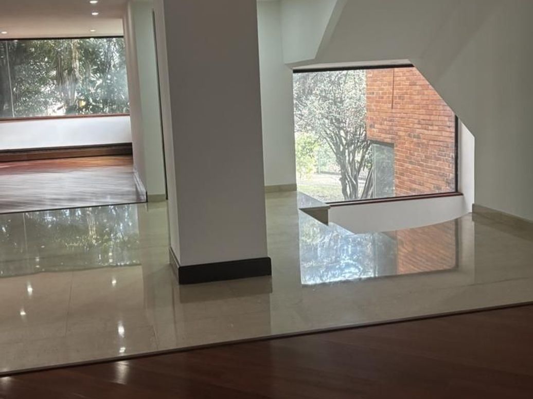 Apartamento de 3 alcobas en venta en Suba Naranjos, Bogotá, 330 m² · foto 5 de 20