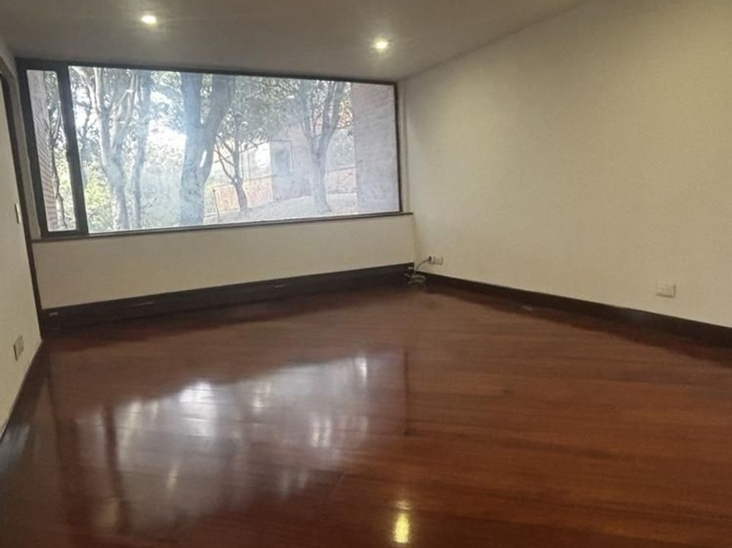 Apartamento de 3 alcobas en venta en Suba Naranjos, Bogotá, 330 m² · foto 18 de 20