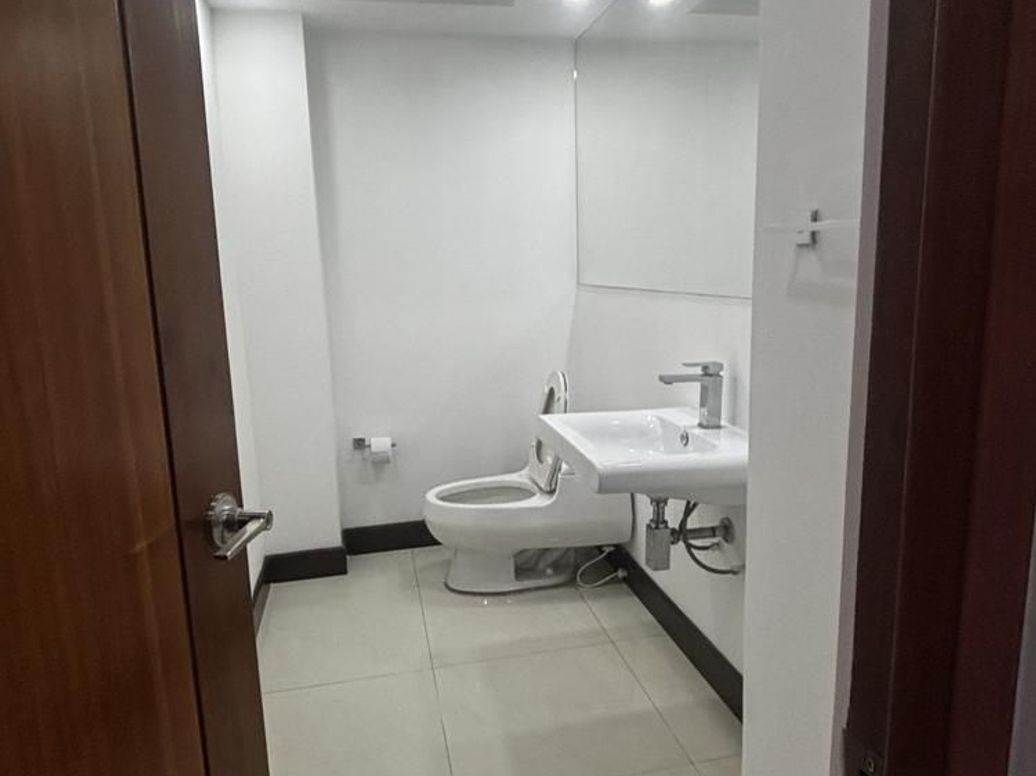 Apartamento de 3 alcobas en venta en Suba Naranjos, Bogotá, 330 m² · foto 16 de 20