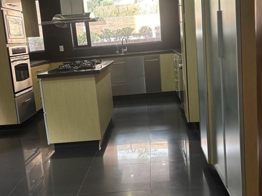 Apartamento de 3 alcobas en venta en Suba Naranjos, Bogotá, 330 m² · foto 6 de 20