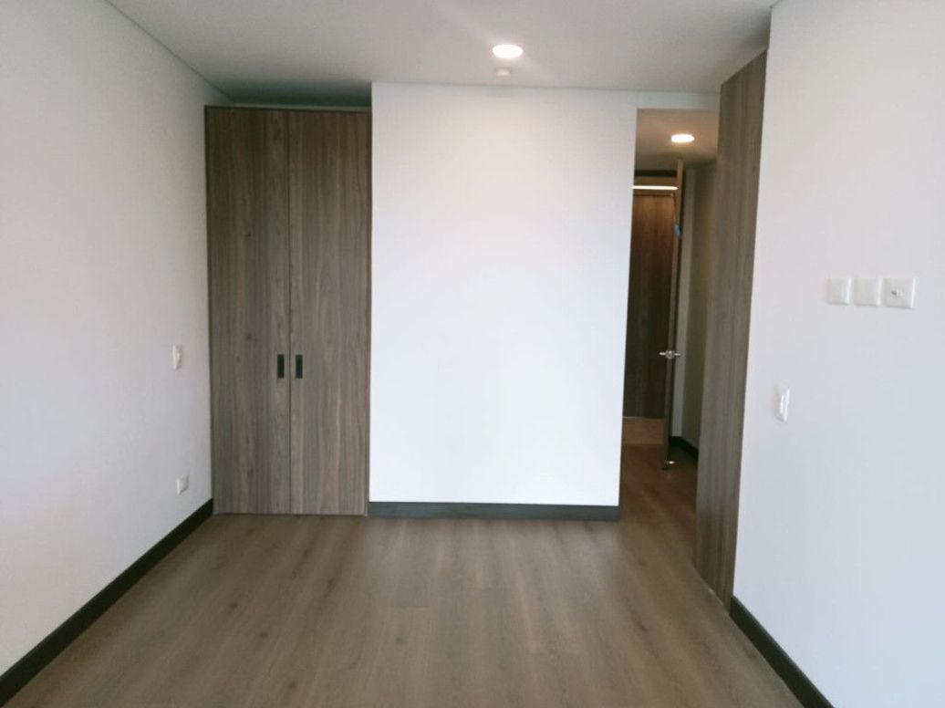Apartaestudio en venta en Nuevo Contry, Bogotá, 33 m² · foto 4 de 20