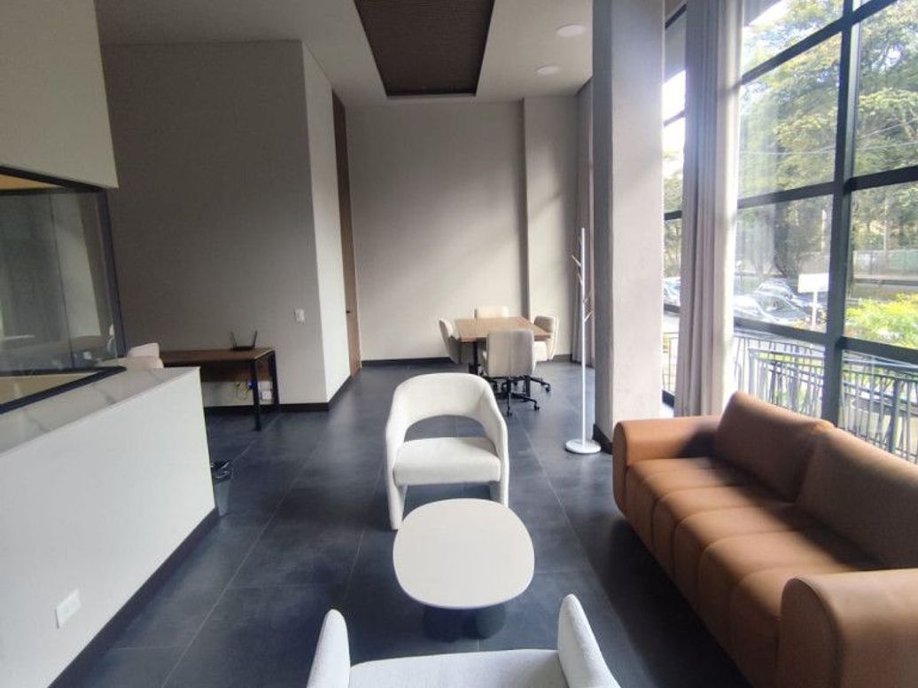 Apartaestudio en venta en Nuevo Contry, Bogotá, 41 m² · foto 3 de 18