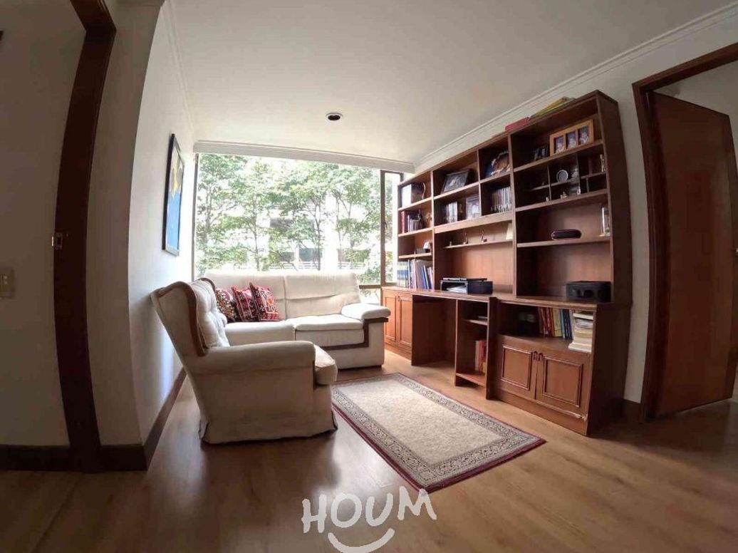 Apartamento de 3 alcobas en venta en Santa Barbara Central, Bogotá, 155 m² · foto 11 de 20