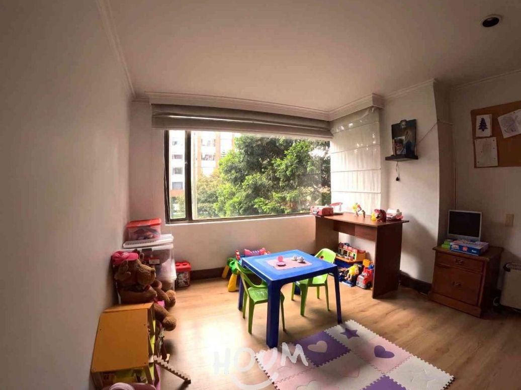 Apartamento de 3 alcobas en venta en Santa Barbara Central, Bogotá, 155 m² · foto 19 de 20