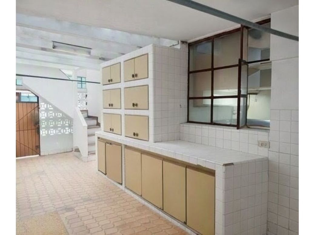 Casa de 7 alcobas en venta en Lisboa, Bogotá, 525 m² · foto 5 de 16