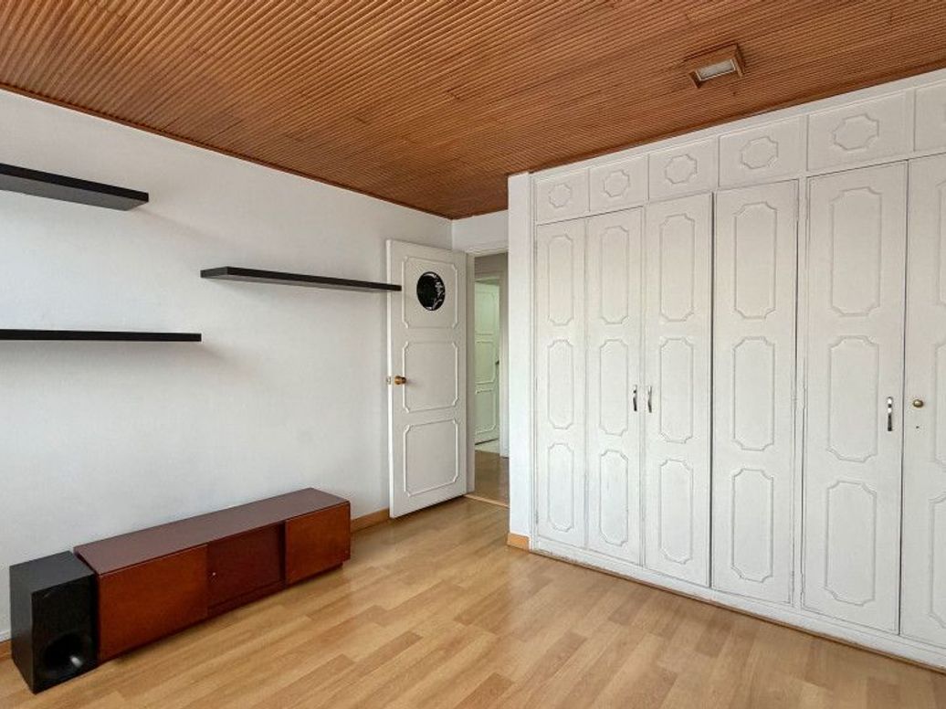 Apartamento de 3 alcobas en venta en Rincon Del Chicó, Bogotá, 112 m² · foto 11 de 13