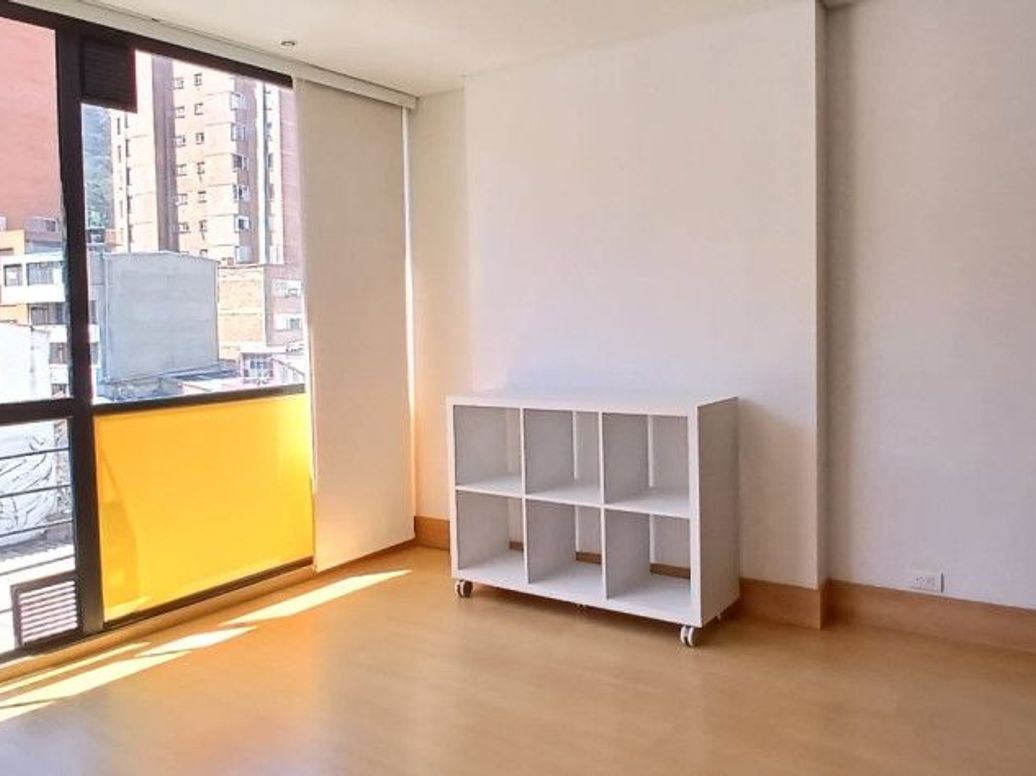 Apartaestudio en arriendo en Chapinero Central, Bogotá, 34 m² · foto 2 de 14