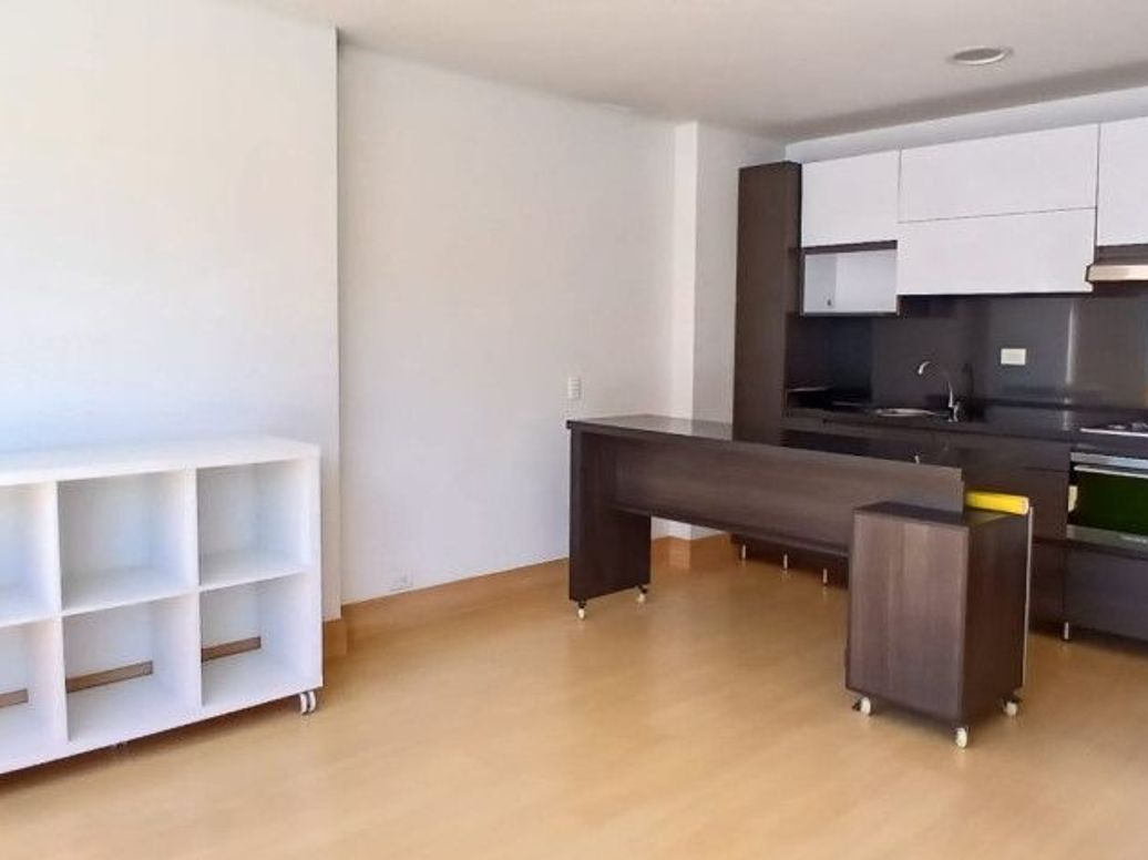 Apartaestudio en arriendo en Chapinero Central, Bogotá, 34 m² · foto 3 de 14