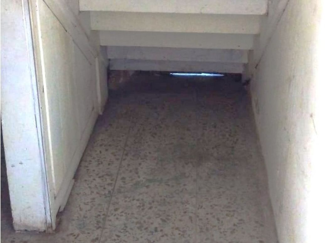 Casa de 10 alcobas en venta en Quinta Camacho, Bogotá, 448 m² · foto 12 de 13