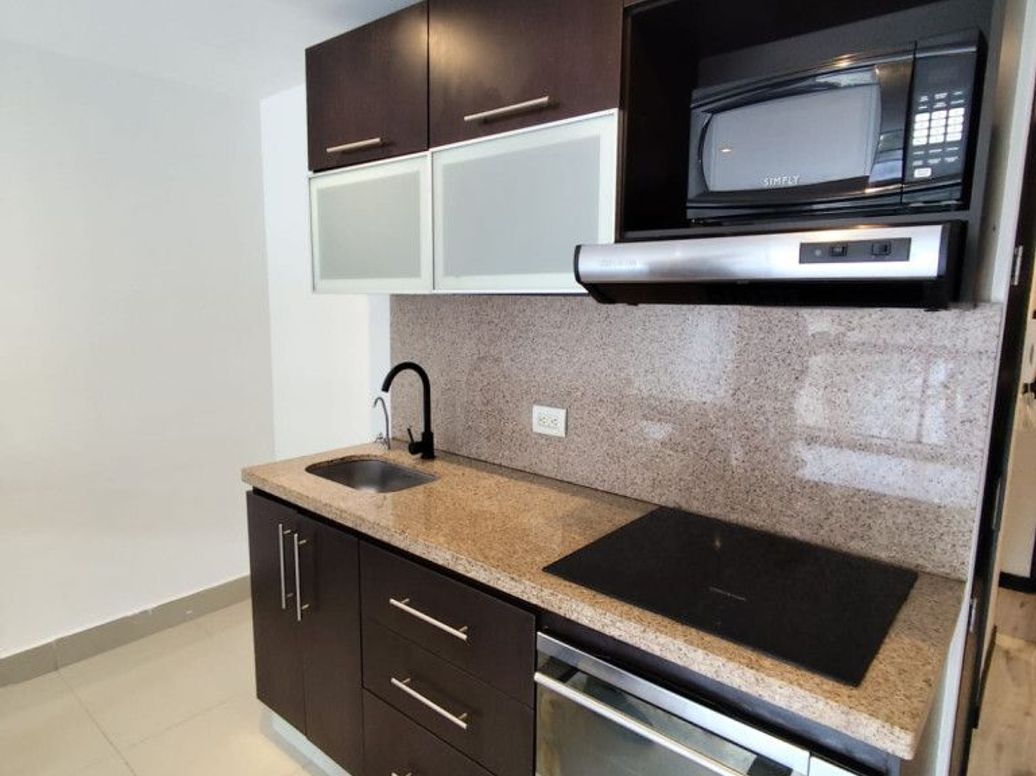 Apartamento de 1 alcoba en venta en Diana Turbay, Bogotá, 30 m² · foto 2 de 10