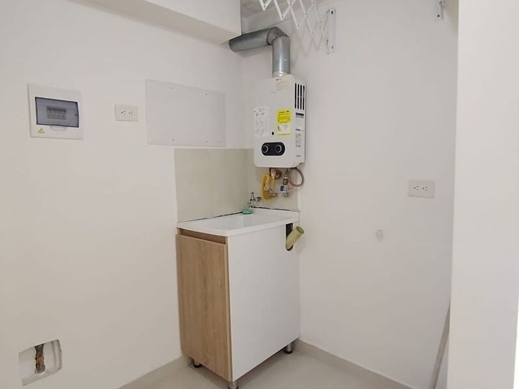 Apartamento de 3 alcobas en venta en H.B., Bogotá, 45 m² · foto 12 de 20
