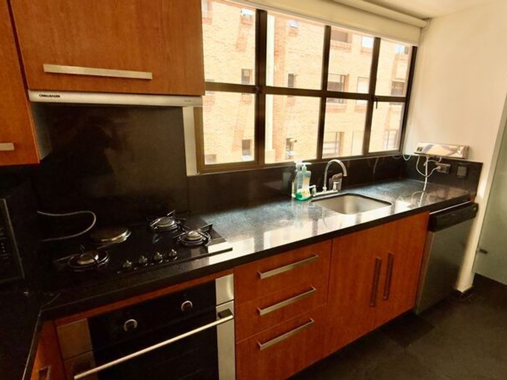 Apartamento de 2 alcobas en arriendo en La Carolina, Bogotá, 91 m² · foto 5 de 20