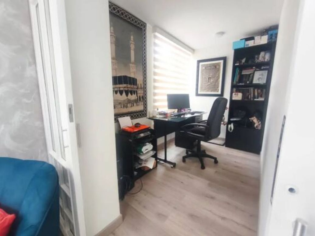 Casa de 4 alcobas en venta en San José De Bavaria, Bogotá, 350 m² · foto 16 de 20