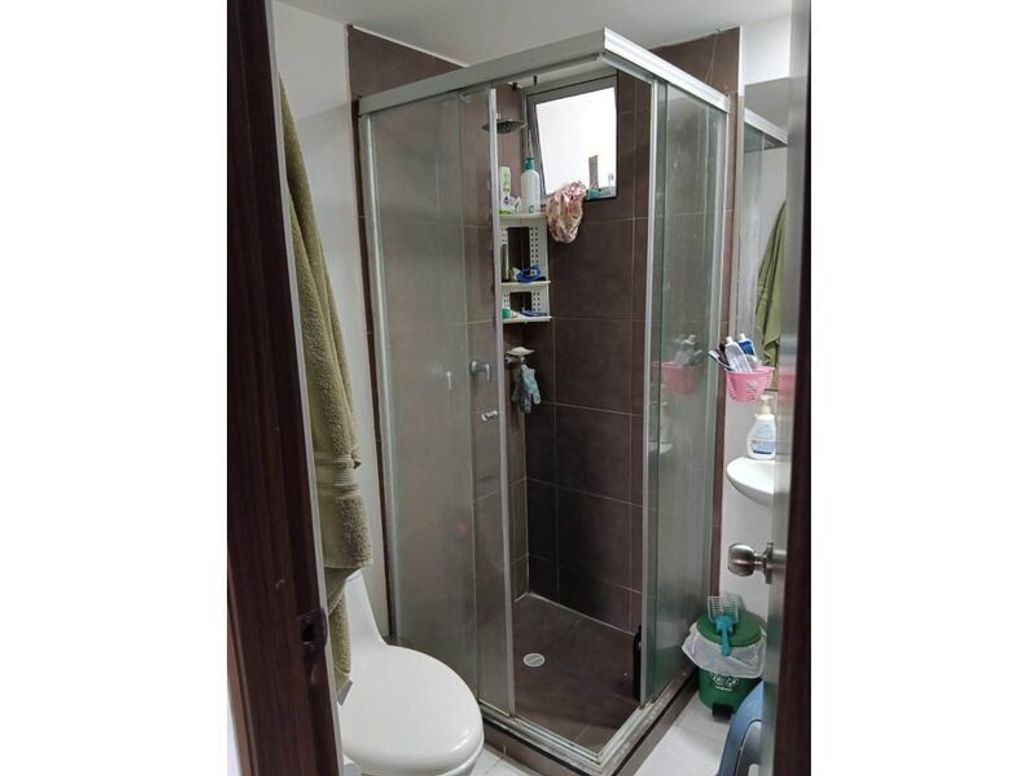 Apartamento de 3 alcobas en venta en Ub. Castilla La Nueva, Bogotá, 64 m² · foto 7 de 13