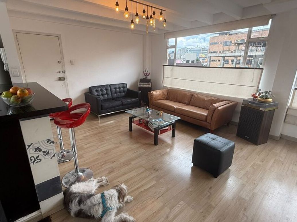 Apartamento de 2 alcobas en venta en La Castellana, Bogotá, 115 m² · foto 3 de 19