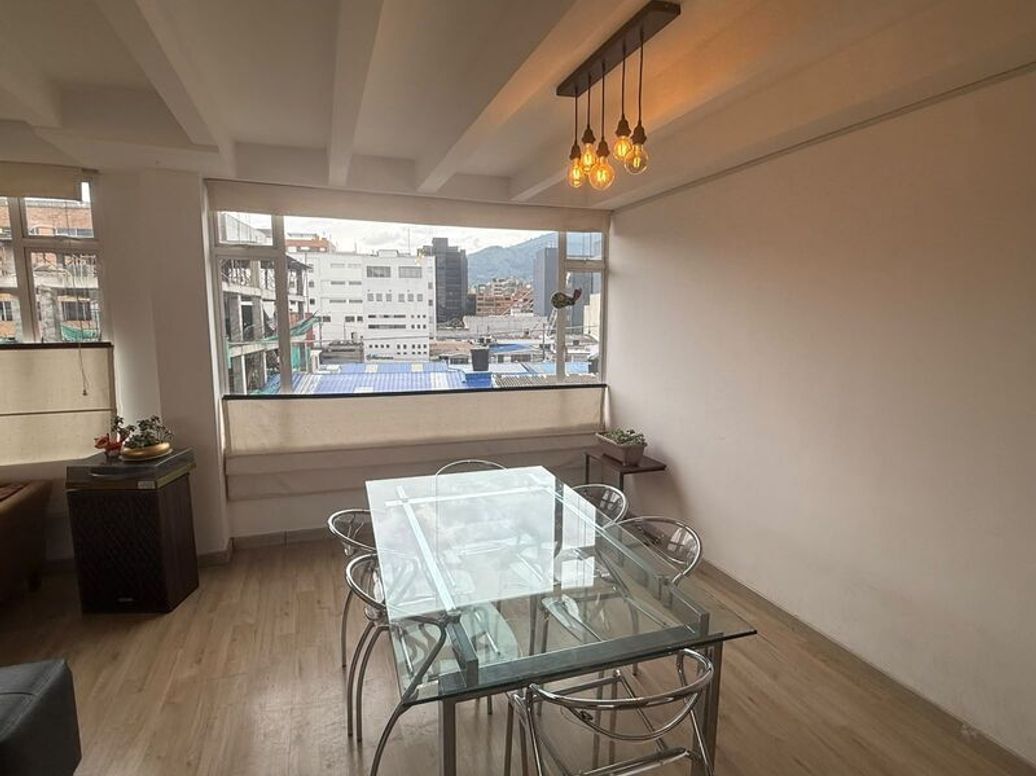 Apartamento de 2 alcobas en venta en La Castellana, Bogotá, 115 m² · foto 4 de 19