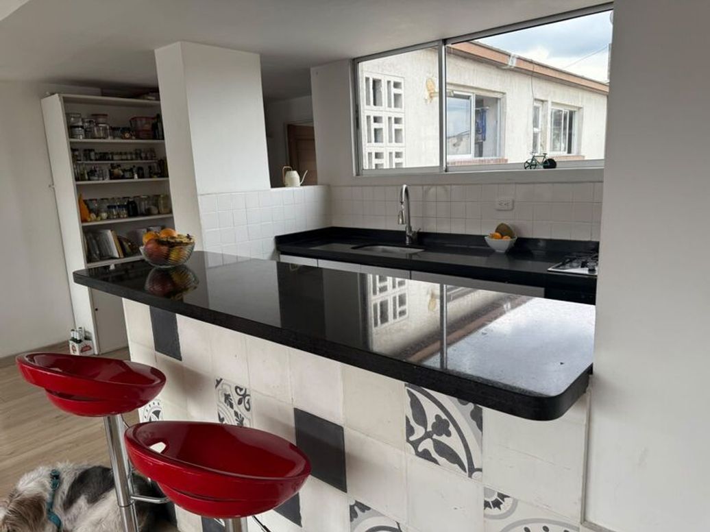 Apartamento de 2 alcobas en venta en La Castellana, Bogotá, 115 m² · foto 5 de 19