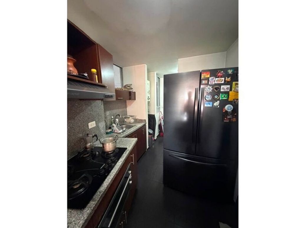 Apartamento de 3 alcobas en venta en La Felicidad, Bogotá, 87 m² · foto 2 de 20