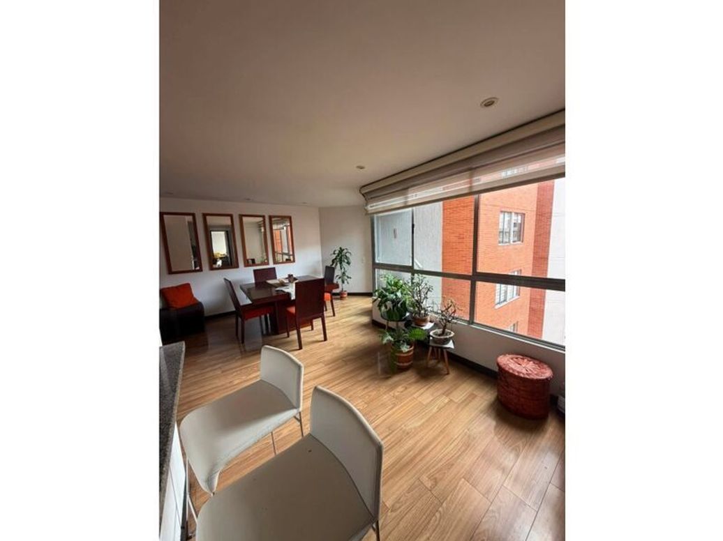 Apartamento de 3 alcobas en venta en La Felicidad, Bogotá, 87 m² · foto 10 de 20