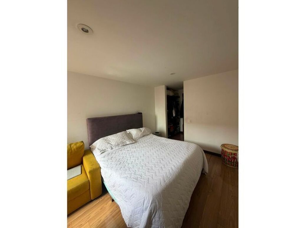 Apartamento de 3 alcobas en venta en La Felicidad, Bogotá, 87 m² · foto 14 de 20