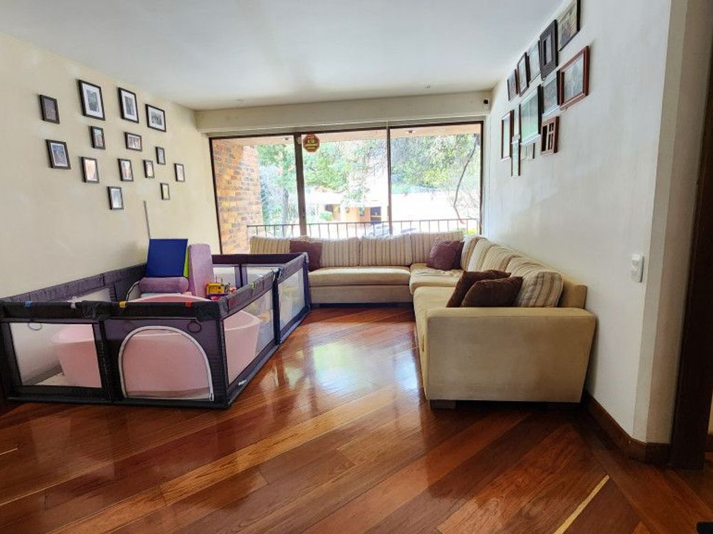 Apartamento en venta en El Refugio, Bogotá · foto 3 de 20