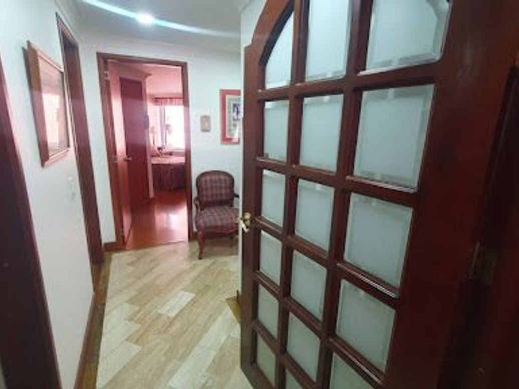 Apartamento de 3 alcobas en venta en Nueva Autopista, Bogotá, 127 m² · foto 7 de 20