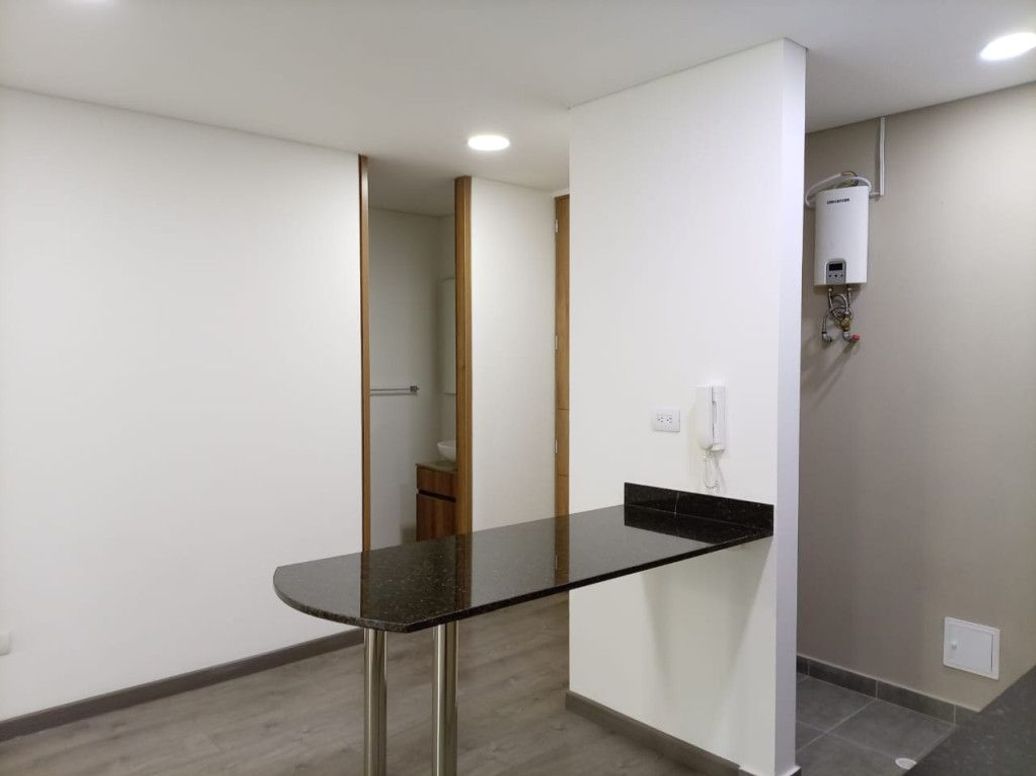 Apartamento de 1 alcoba en venta en Andes Norte, Bogotá, 42 m² · foto 4 de 18