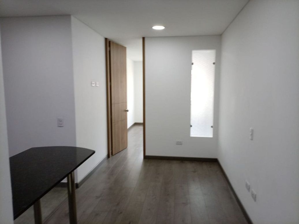 Apartamento de 1 alcoba en venta en Andes Norte, Bogotá, 42 m² · foto 5 de 18