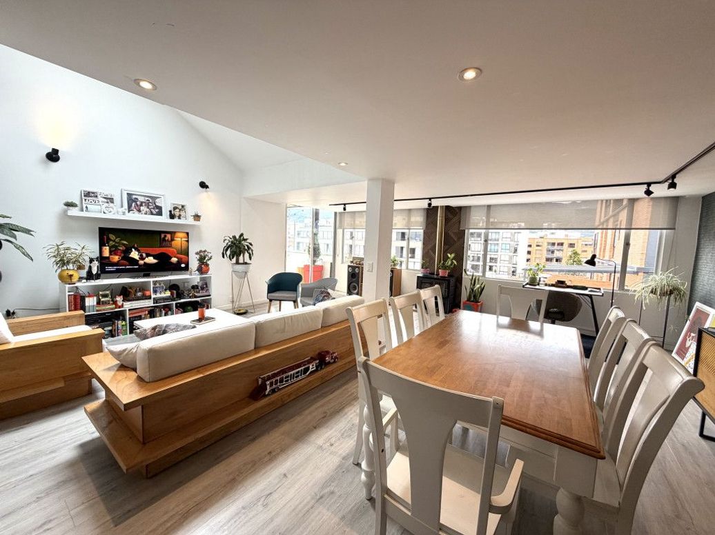 Apartamento de 4 alcobas en venta en Molinos Norte, Bogotá, 191 m² · foto 10 de 20