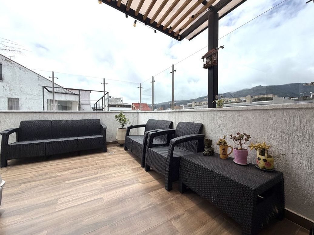 Apartamento de 4 alcobas en venta en Molinos Norte, Bogotá, 191 m² · foto 8 de 20