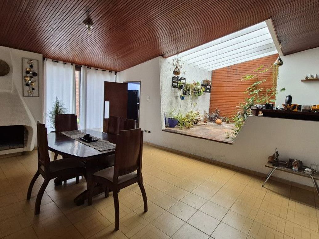 Casa de 5 alcobas en venta en Lisboa, Bogotá · foto 5 de 13