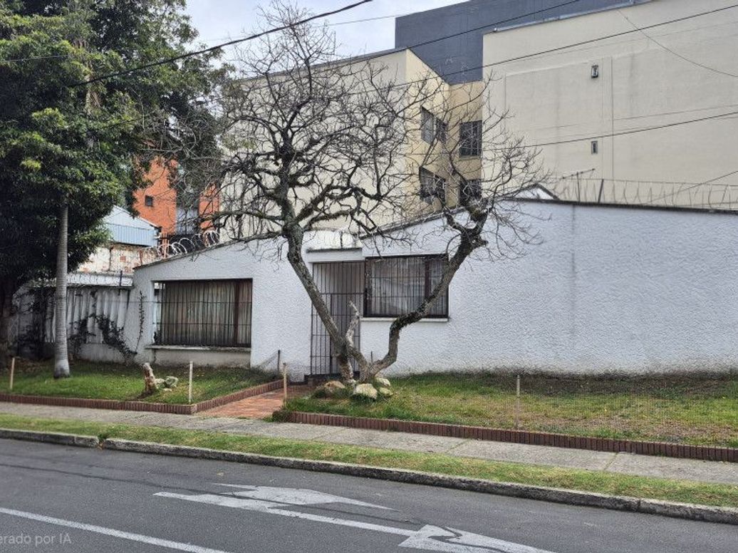 Casa de 5 alcobas en venta en Lisboa, Bogotá · foto 3 de 13