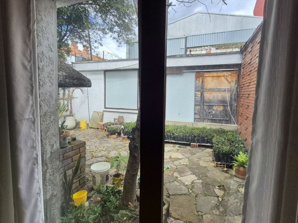 Casa de 5 alcobas en venta en Lisboa, Bogotá · foto 9 de 13