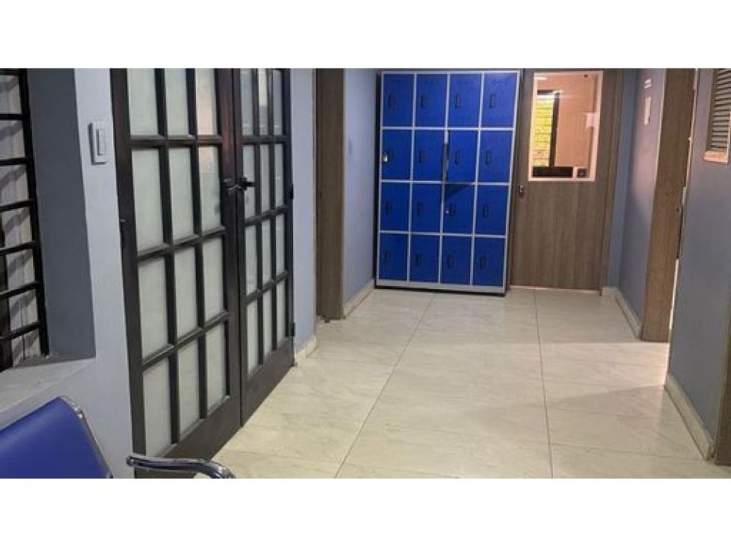 Casa de 10 alcobas en venta en Santa Isabel, Bogotá, 750 m² · foto 8 de 20