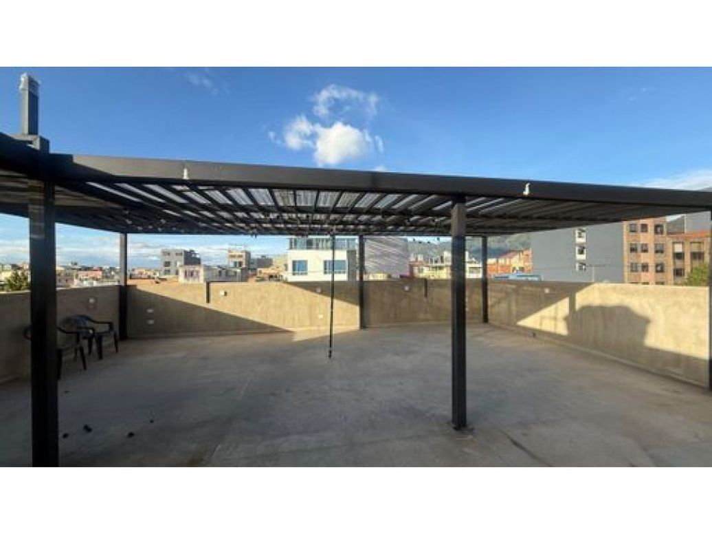 Casa de 10 alcobas en venta en Santa Isabel, Bogotá, 750 m² · foto 5 de 20