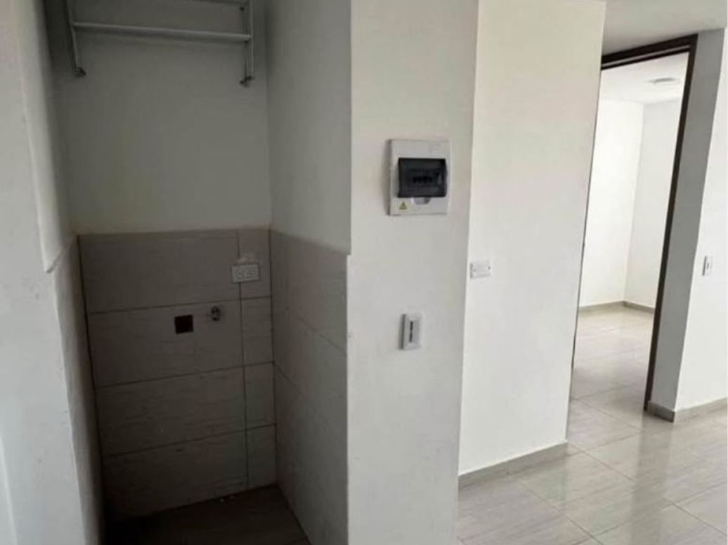 Apartamento de 2 alcobas en venta en Ricaurte, Bogotá, 35 m² · foto 5 de 9