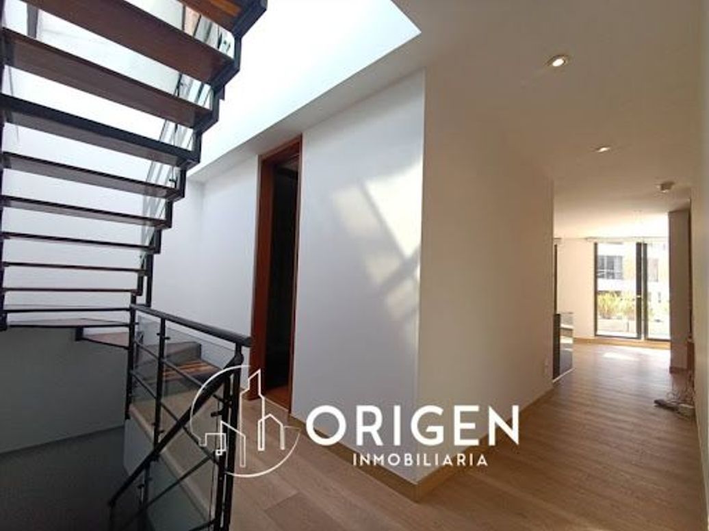 Apartamento de 3 alcobas en venta en Chapinero Noroccidental, Bogotá, 250 m² · foto 2 de 20