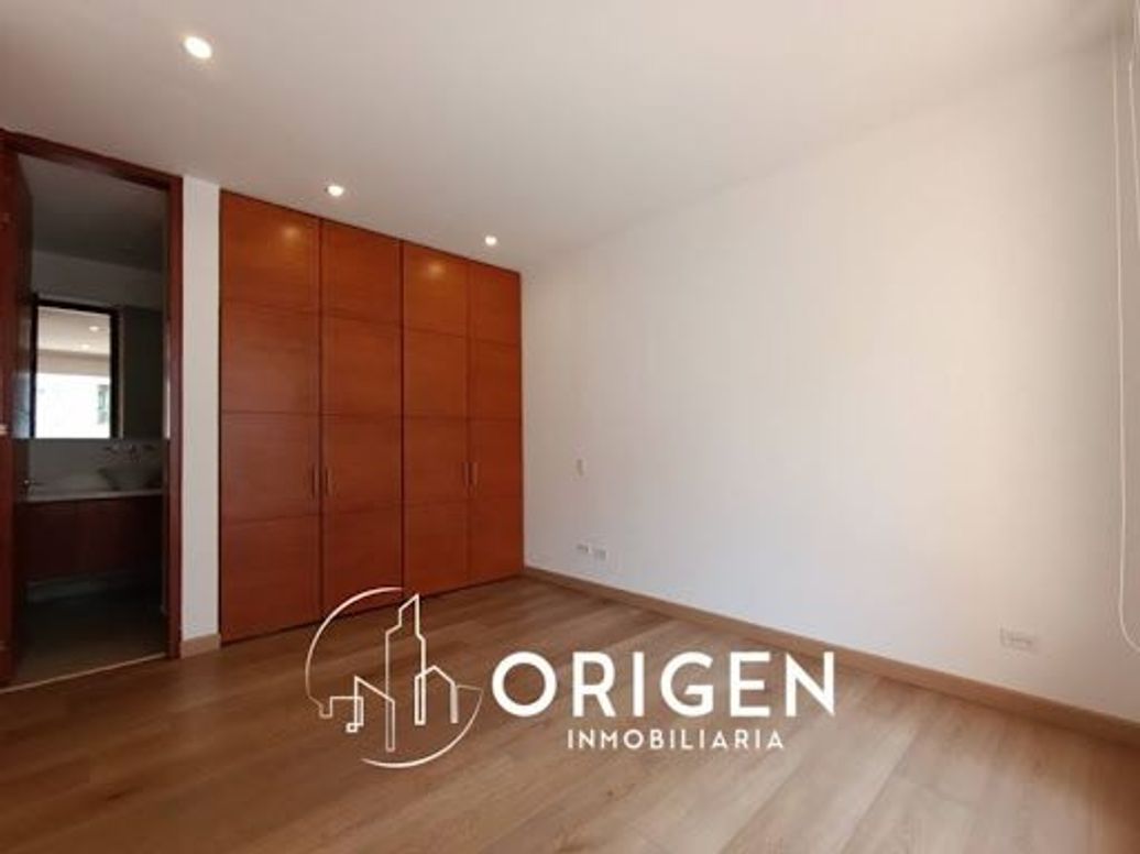 Apartamento de 3 alcobas en venta en Chapinero Noroccidental, Bogotá, 250 m² · foto 16 de 20