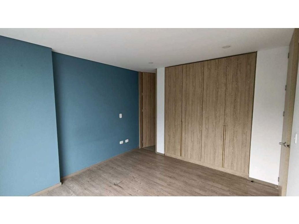 Apartamento de 2 alcobas en venta en Rincon Del Chicó, Bogotá, 89 m² · foto 7 de 13