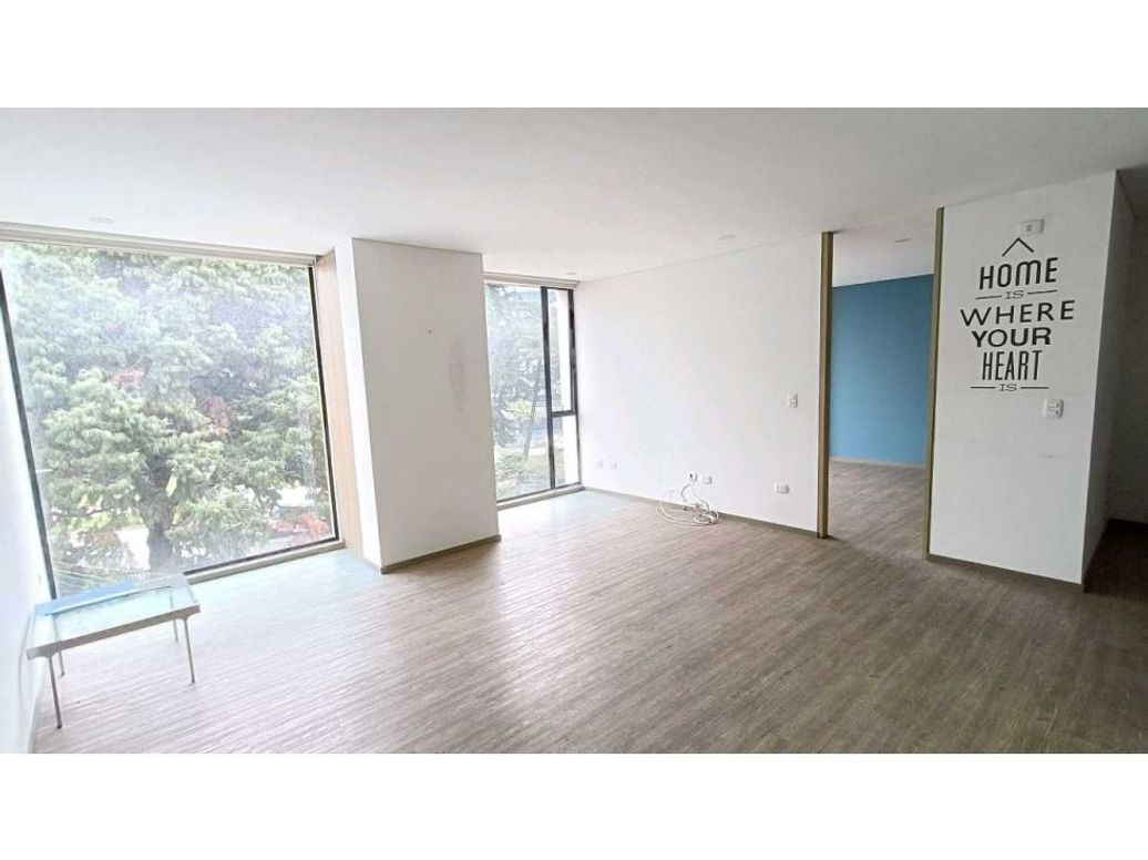 Apartamento de 2 alcobas en venta en Rincon Del Chicó, Bogotá, 89 m² · foto 2 de 13