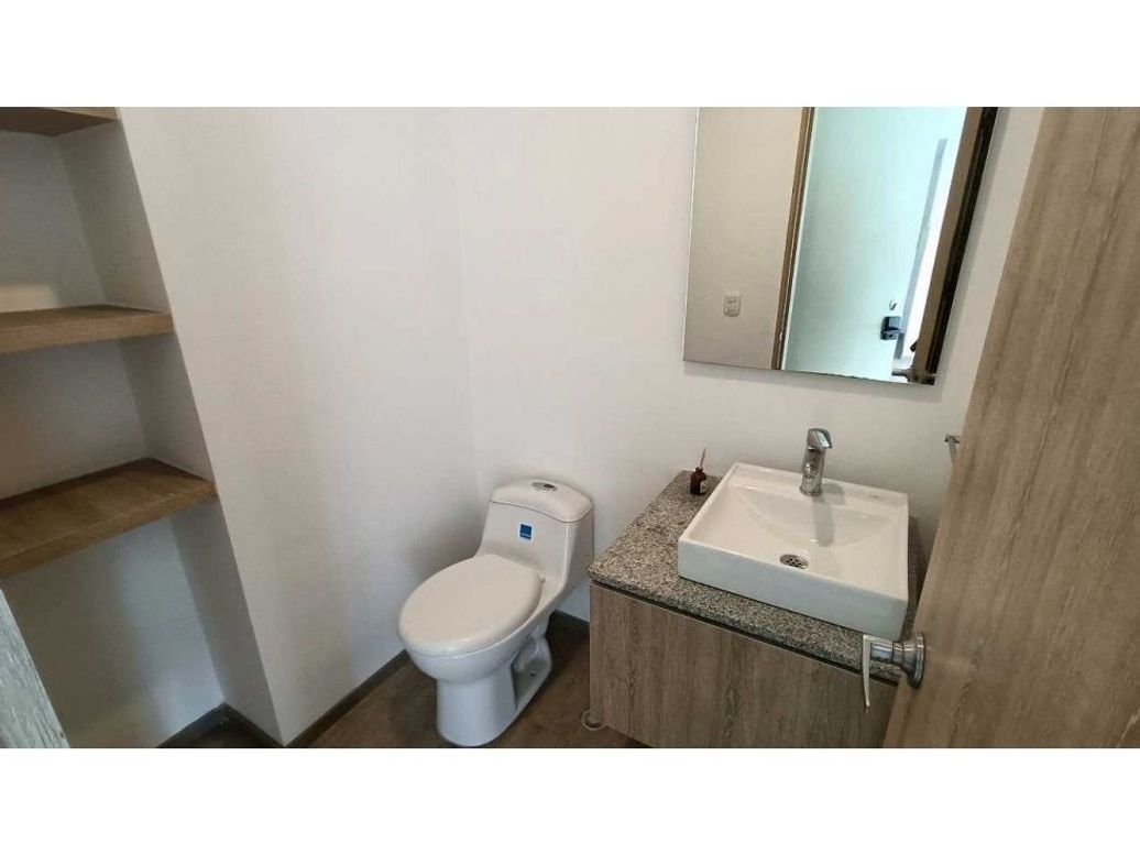 Apartamento de 2 alcobas en venta en Rincon Del Chicó, Bogotá, 89 m² · foto 5 de 13