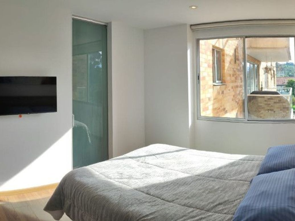 Apartamento de 2 alcobas en venta en Club De Los Lagartos, Bogotá, 63 m² · foto 4 de 20