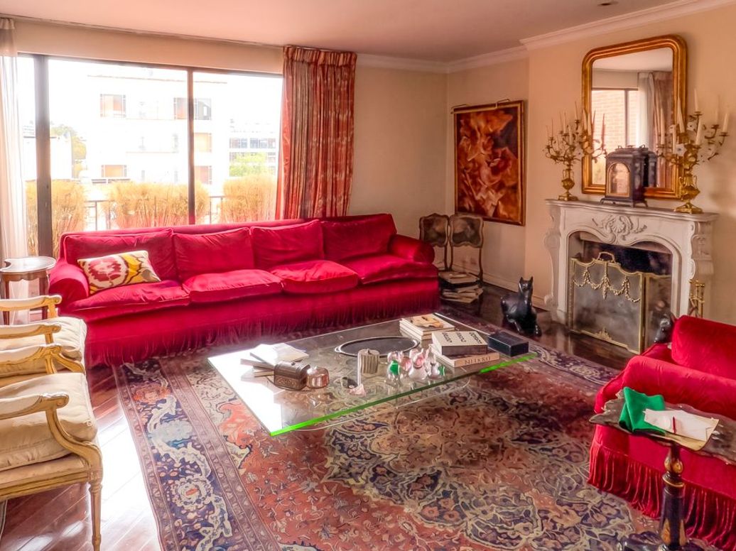Apartamento de 3 alcobas en venta en El Retiro, Bogotá, 368 m² · foto 2 de 20
