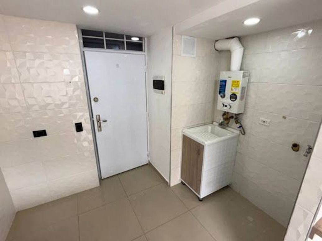 Apartamento de 2 alcobas en venta en Primavera, Bogotá, 36 m² · foto 20 de 20