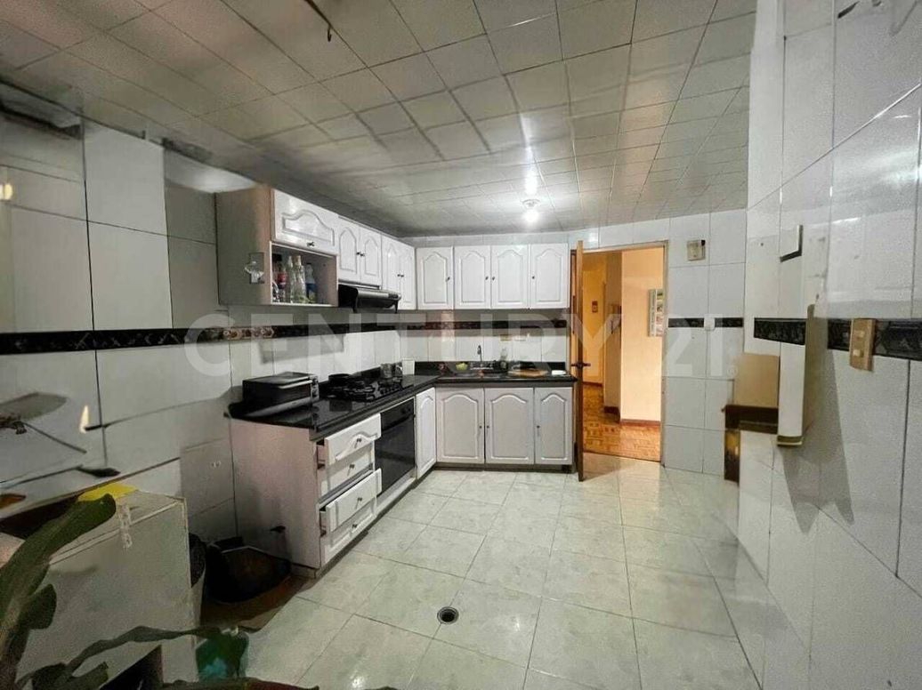 Apartamento de 3 alcobas en venta en Acevedo Tejada, Bogotá, 122 m² · foto 19 de 20