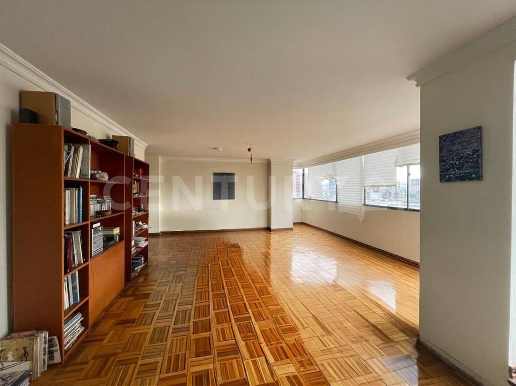 Apartamento de 3 alcobas en venta en Acevedo Tejada, Bogotá, 122 m² · foto 4 de 20
