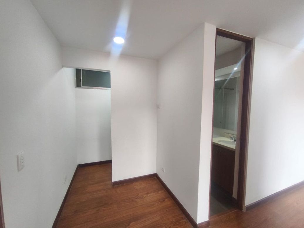 Apartamento de 3 alcobas en venta en El Ensueño, Bogotá, 68 m² · foto 13 de 20